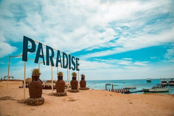 Full Day Trip To Paradise Island